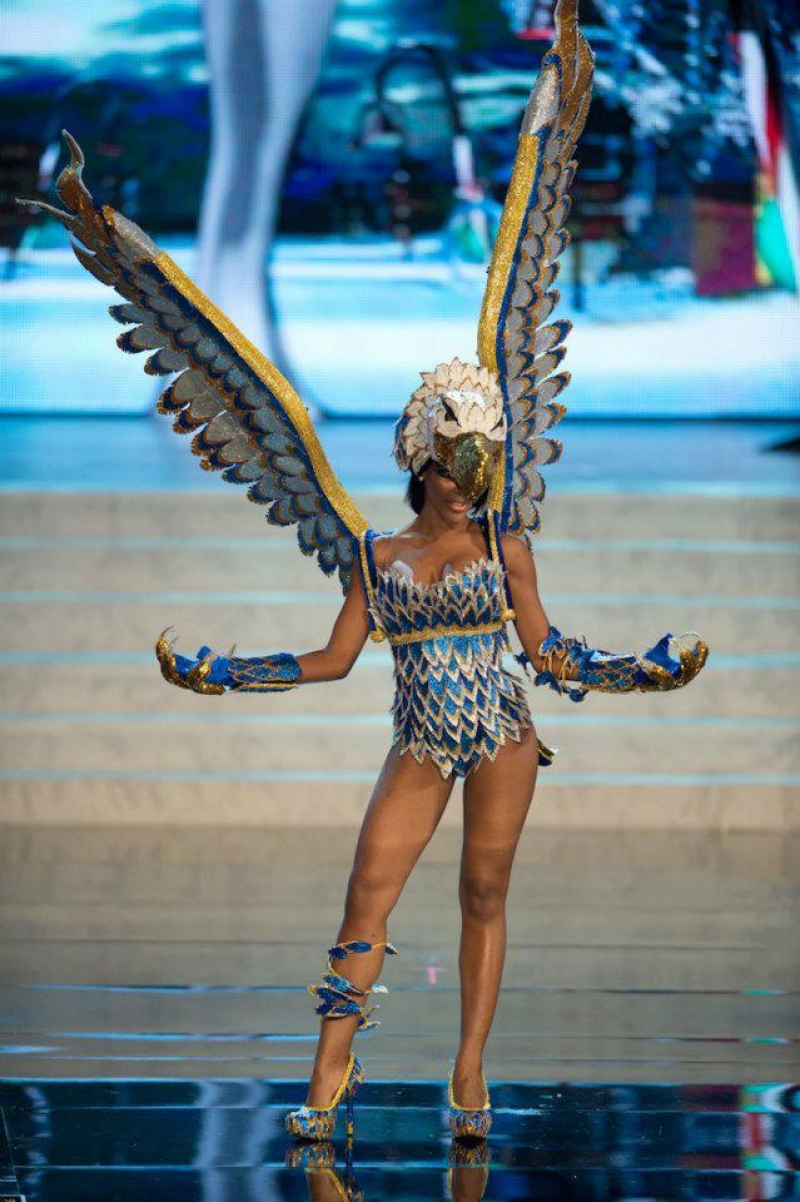 Miss Universe Curaçao With Impressive Presentation During ‘National