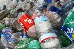Bottled Water Craze Outpaces Recycling Efforts
