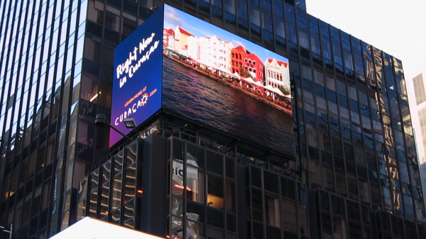 1500 Broadway Spectacular - Curacao Ad-L